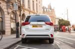 Mitsubishi Outlander PHEV 2015 года (UK)